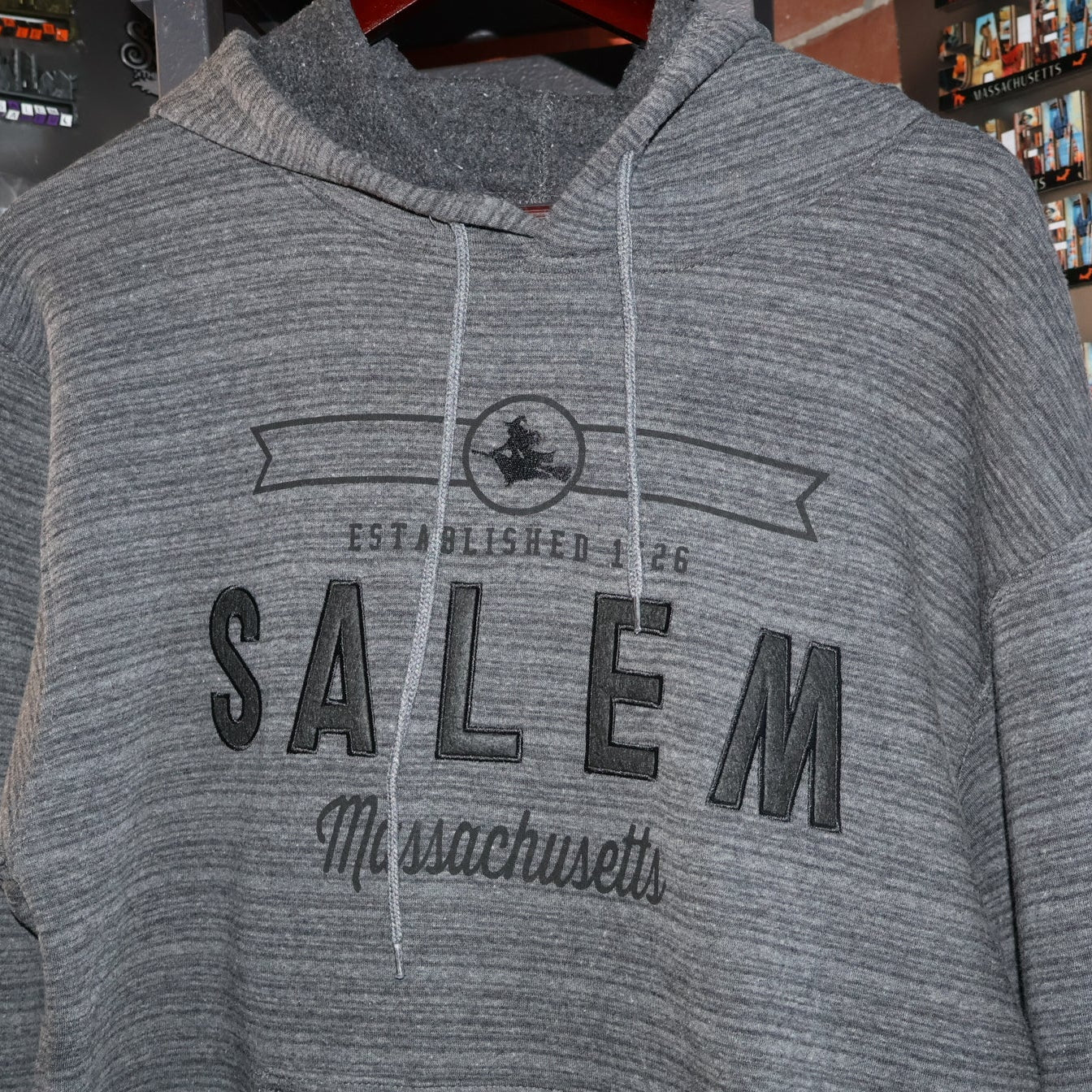 Hoodie Salem Circle Banner