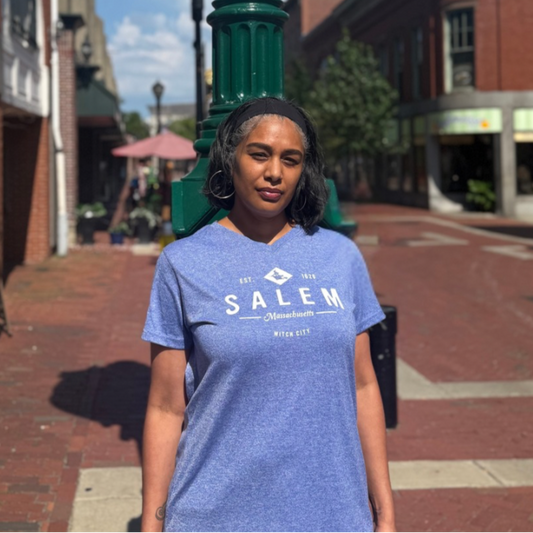 T-Shirt V-Neck Witch Diamond