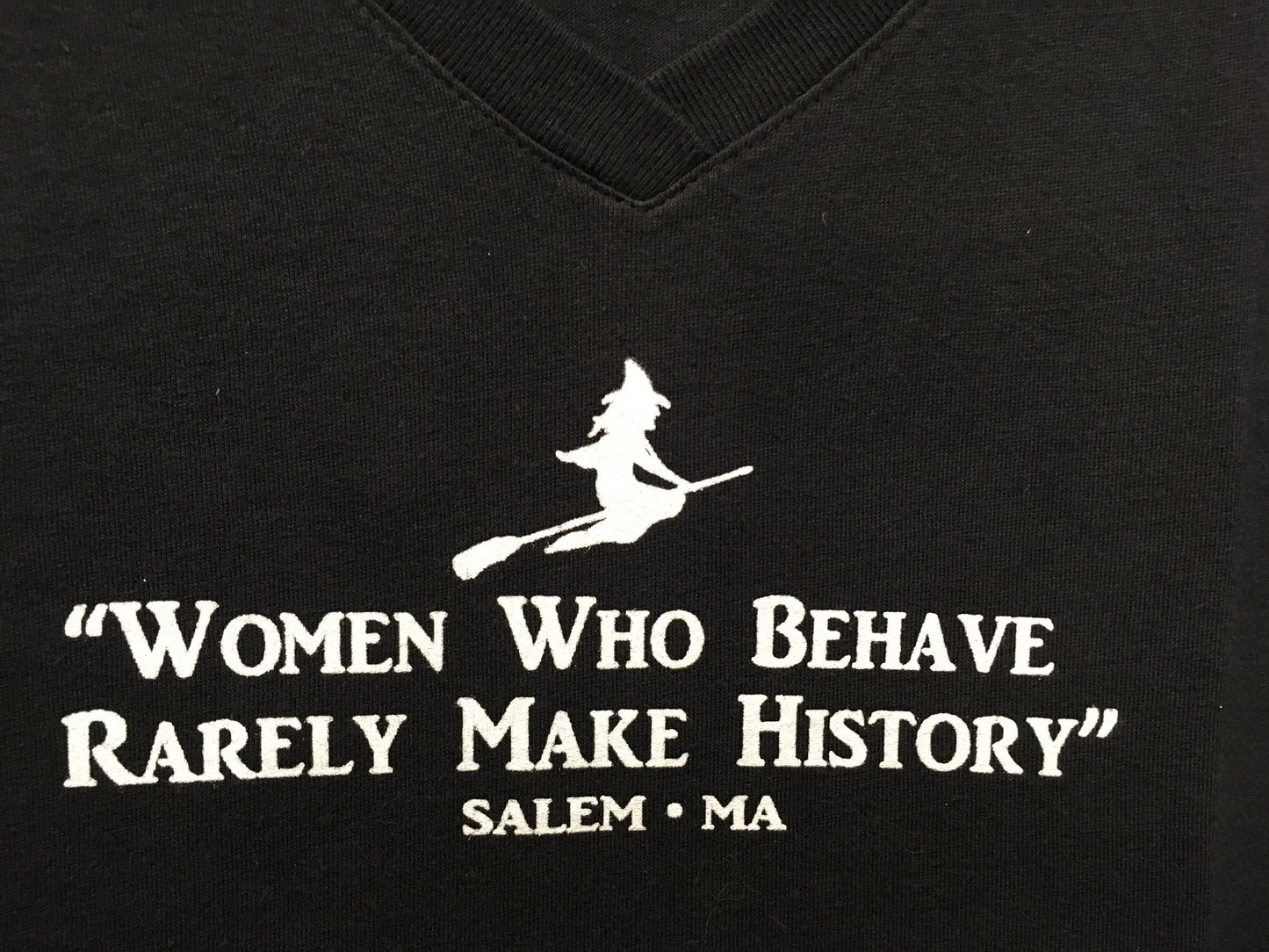Tee Women Who Behave...